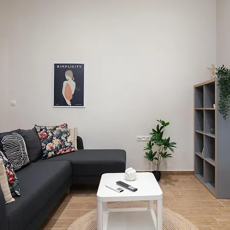 Mikrolimano Gem: Serene 1br Piraeus