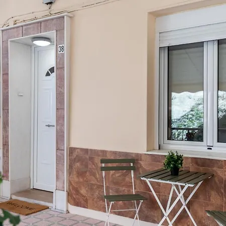 Mikrolimano Gem: Serene 1br Piraeus