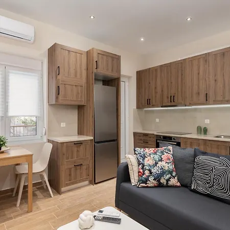 Apartment Mikrolimano Gem: Serene 1br